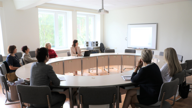 Jelgavnieki interesējas par ogrēniešu pieredzi sociālās uzņēmējdarbības veicināšanā