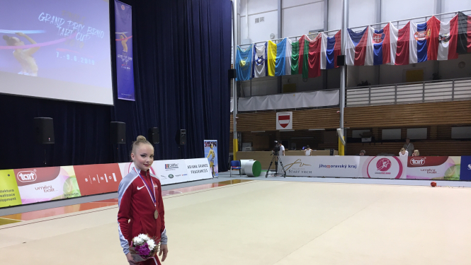Stepulāne uz goda pjedestāla sacensībās Čehijā