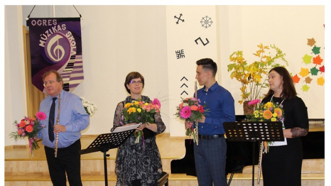 Ogres Mūzikas skolā pulcējas Latvijas labākie jaunie flautisti