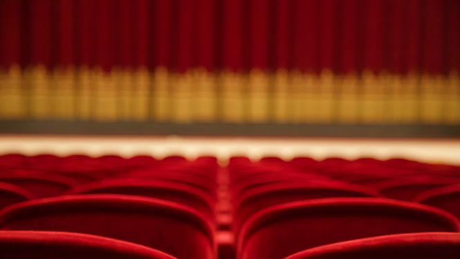 Sveiciens Starptautiskajā teātra dienā!