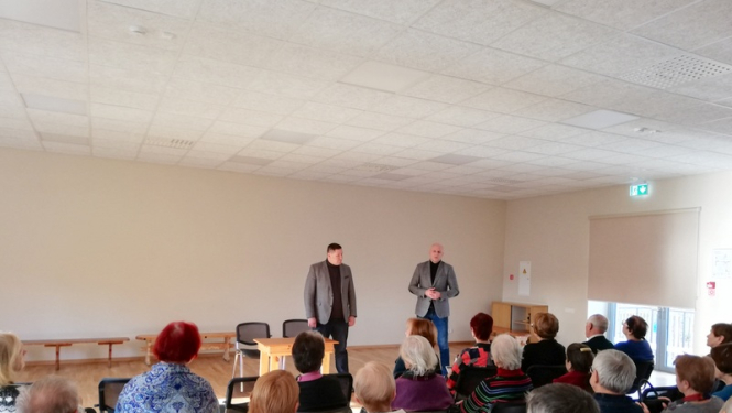 Domes vadība tiekas ar nevalstisko organizāciju pārstāvjiem