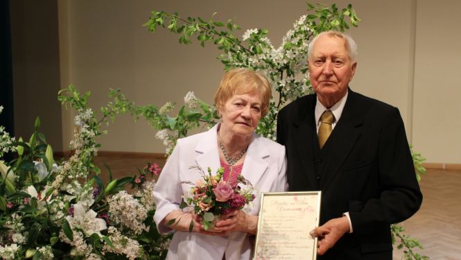 Pašvaldība godina Ogres novada Dimanta un Zelta kāzu pārus 03.06.2022.
