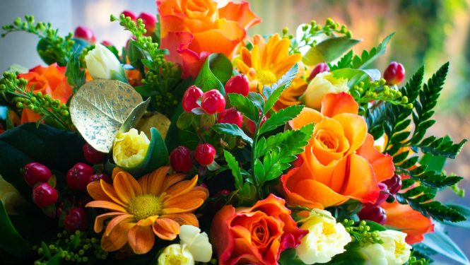 Ziedi zinību dienā