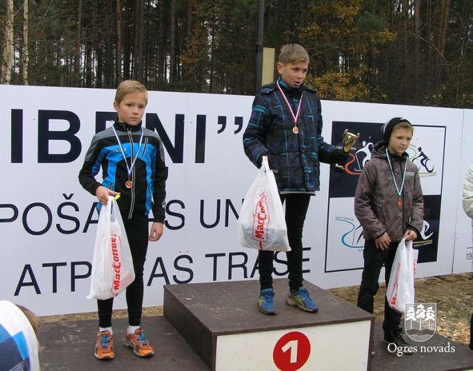 Deičmanei un Pastarei sudrabs Latvijas čempionātā vieglatlētikas krosā
