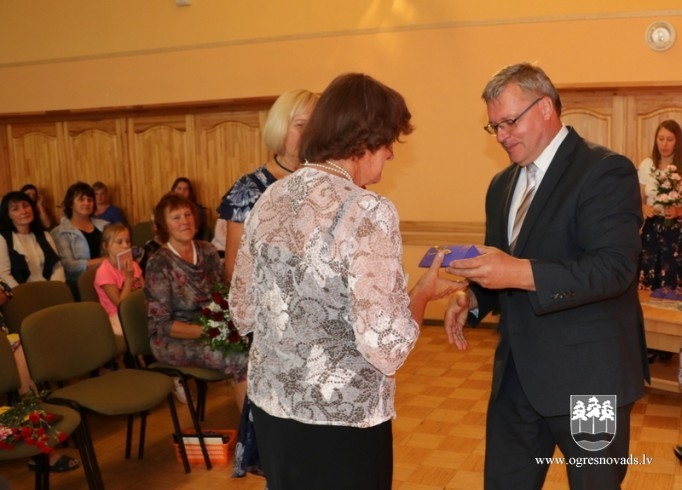 Mākslas nodaļai Madlienas skolā 20 gadi