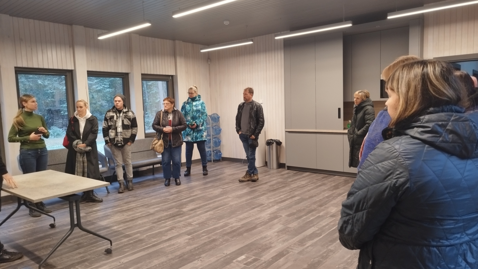 Brauciena dalībnieki SIA “Rīgas meži” vides izglītības centra “EkVidO2” telpās