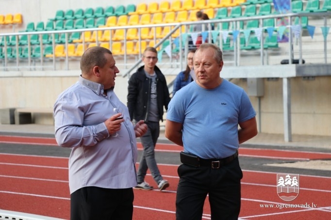 E. Helmanis izsaka pateicību sadarbības partneriem