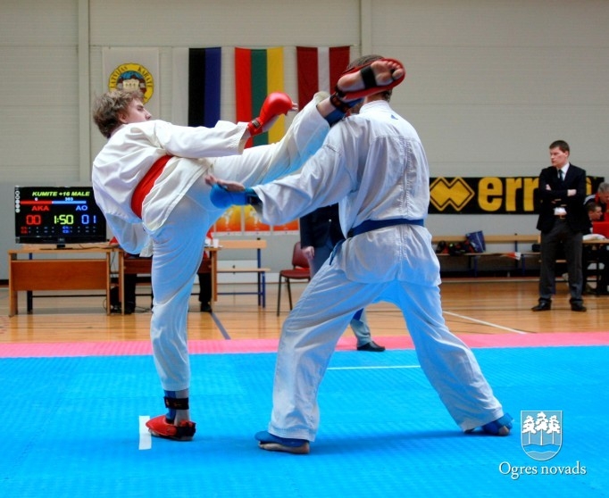 Čempionāta galvenā balva “Ogres kauss 2011” paliek Ogrē