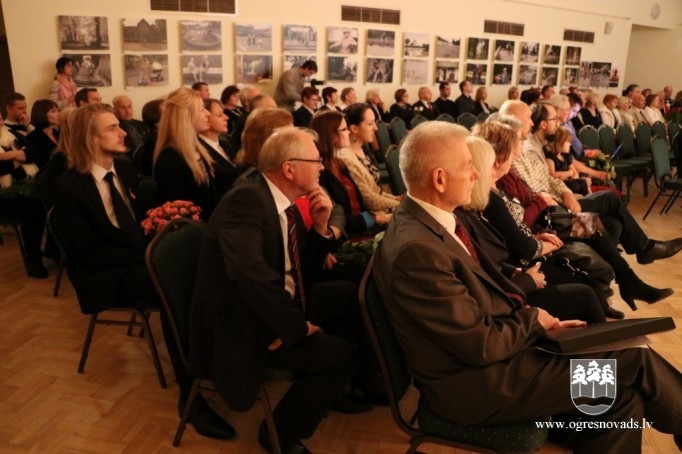 Latvijas Republikas dzimšanas dienā sumina novadniekus