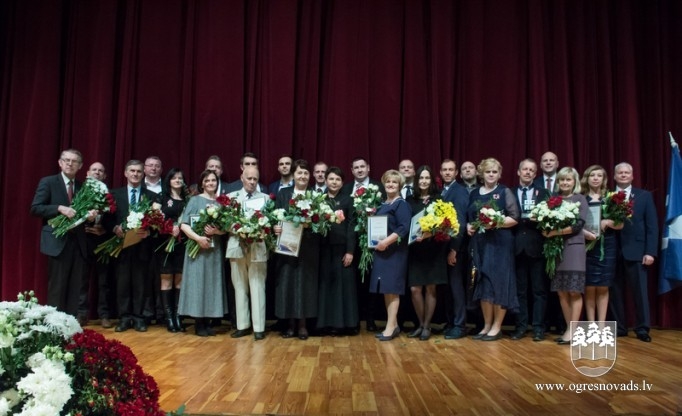 Latvijas simtgadē godina izcilākos novadniekus