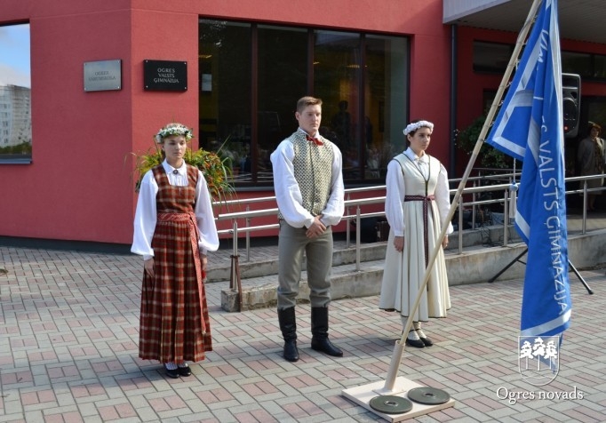 Ogres novadā jaunais mācību gads sācies visās skolās
