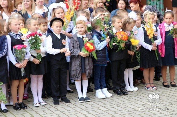 Zinību diena Ogres pilsētas skolās