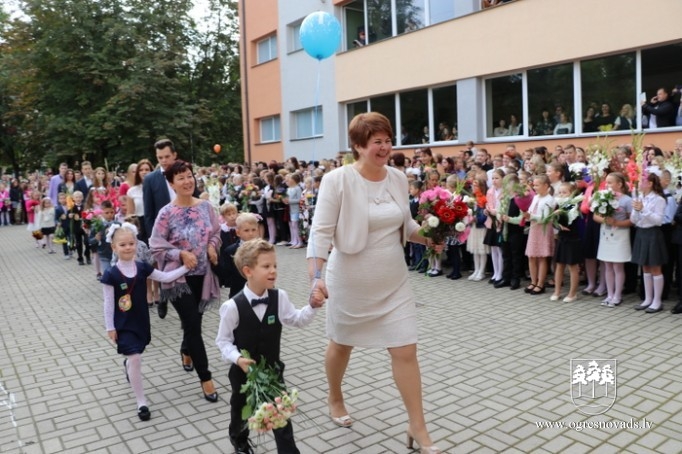 Zinību diena Ogres pilsētas skolās