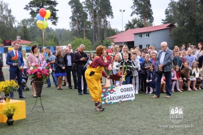 Zinību diena Ogres pilsētas skolās