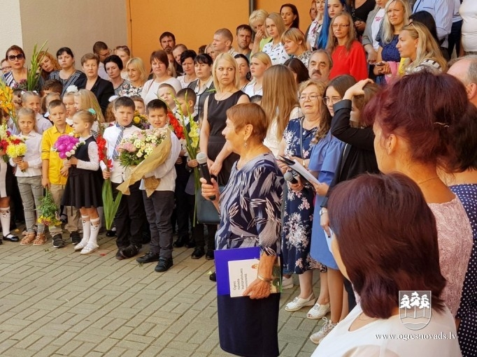 Ogres pilsētas skolās sācies jaunais mācību gads