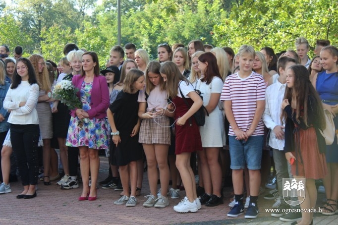 Ogres pilsētas skolās sācies jaunais mācību gads