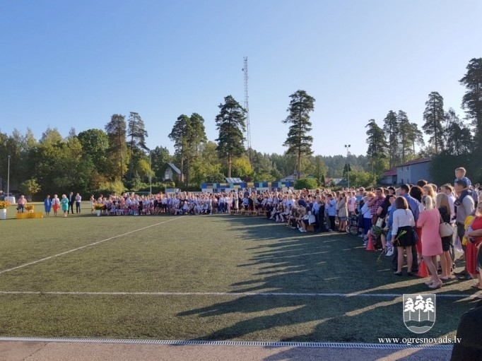 Ogres pilsētas skolās sācies jaunais mācību gads