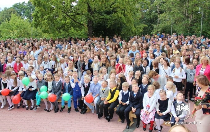 Zinību diena Ogres pilsētas skolās