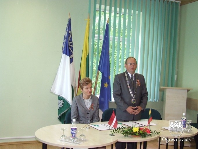 Ogres novadam tagad partneri arī Lietuvā