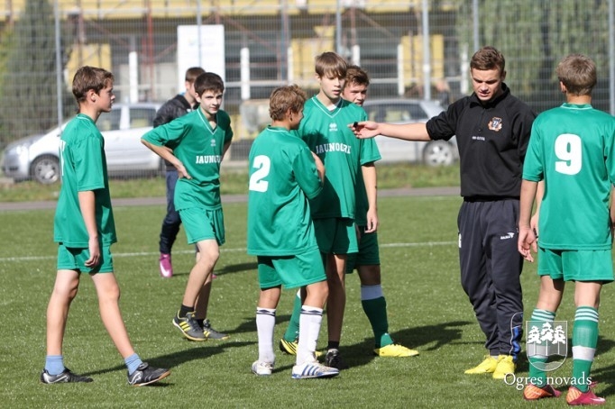 2011. gada 8. - 9. klašu futbola turnīrā uzvar Ogres Valsts ģimnāzija