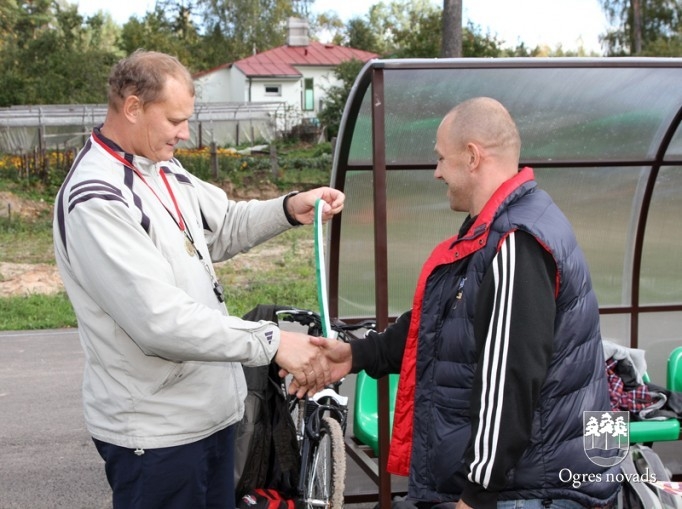 2011. gada 8. - 9. klašu futbola turnīrā uzvar Ogres Valsts ģimnāzija