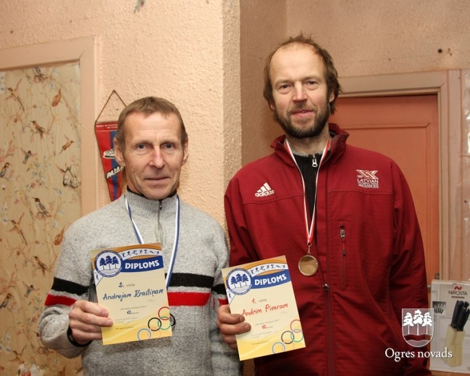 Apbalvoti Zilo kalnu skrējienu seriāla uzvarētāji
