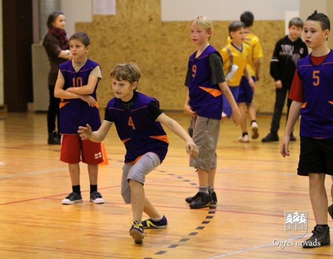 Skolēnu sporta spēļu sacensības