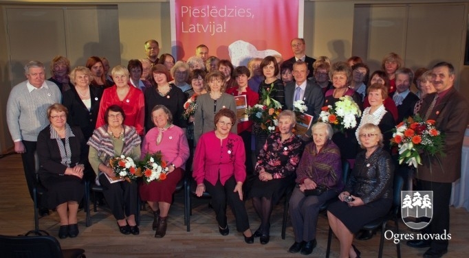 Viduslatvijā „Pieslēdzies, Latvija!” ietvaros  datorprasmes apguvuši 465 seniori