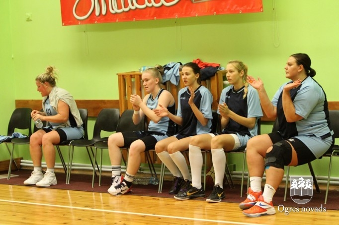 "Ogres" basketbolistēm viena uzvara piecās spēlēs