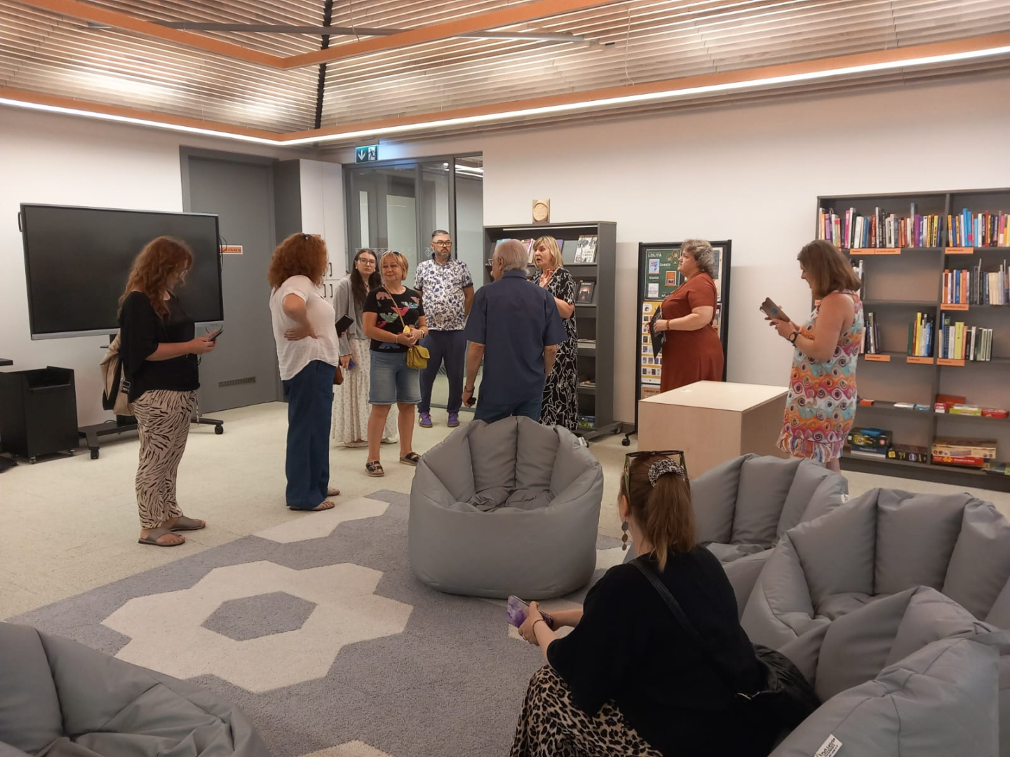 Ogres Centrālā bibliotēka Erasmus+ projektā uzņēma ciemos kolēģus no Ļubļinas publiskās bibliotēkas Polijā 