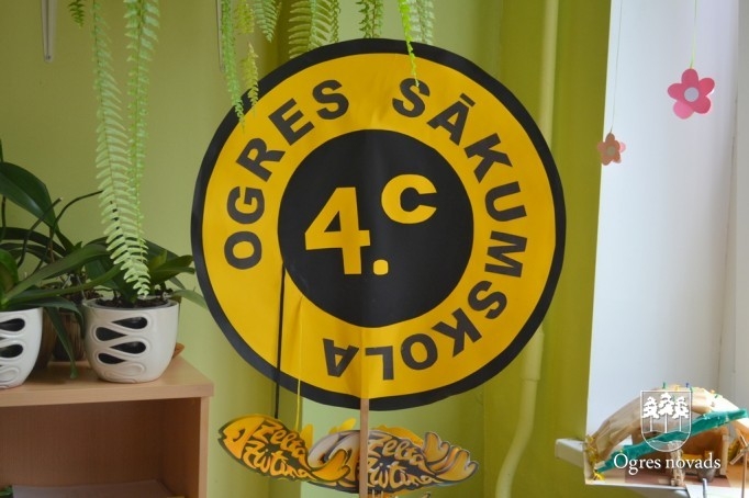 Ogres sākumskola radio Pieci.lv dzīvajā ēterā