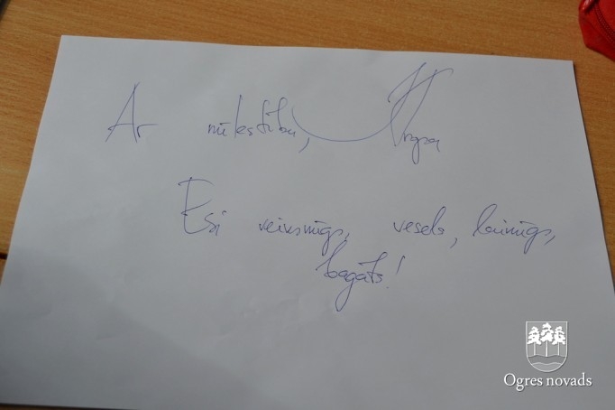 Ogres sākumskola radio Pieci.lv dzīvajā ēterā