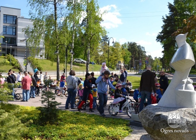 Ogrē noris pasākums “Skola pilsētā”