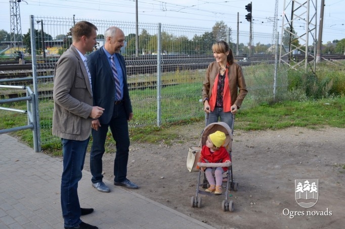 Ogrē turpinās saimnieciskie darbi