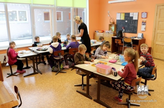 Lieli darbi nelielajā Mazozolu skolā