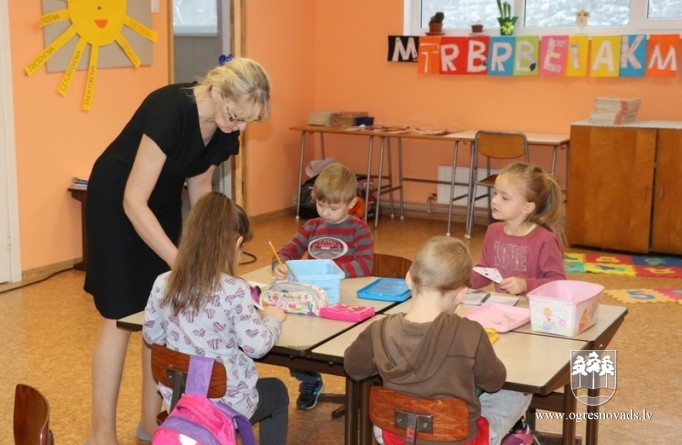 Lieli darbi nelielajā Mazozolu skolā