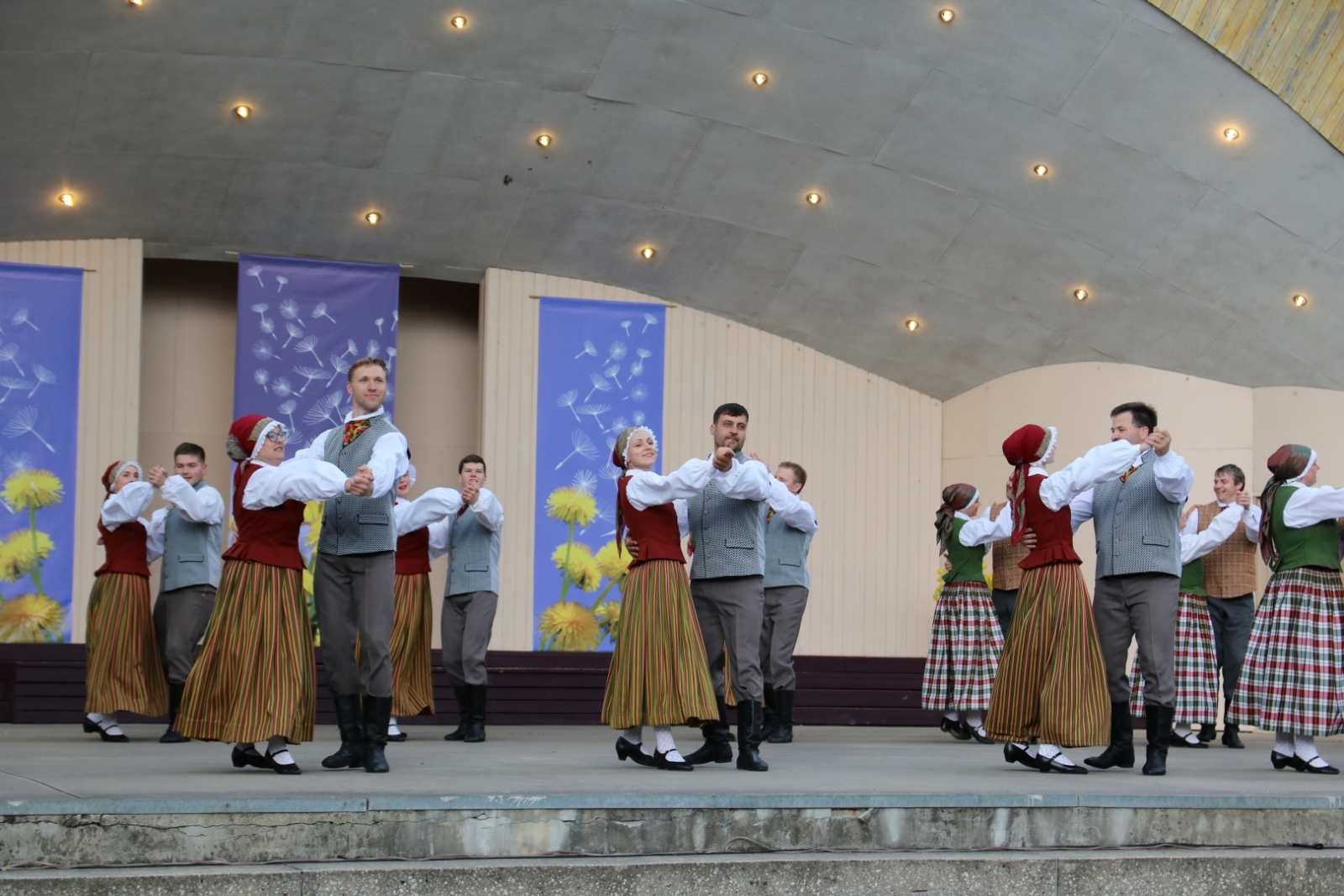 Svētki “Pieneņpūkas lidojumā” Suntažos 28.05.2022. Foto: Andris Linde