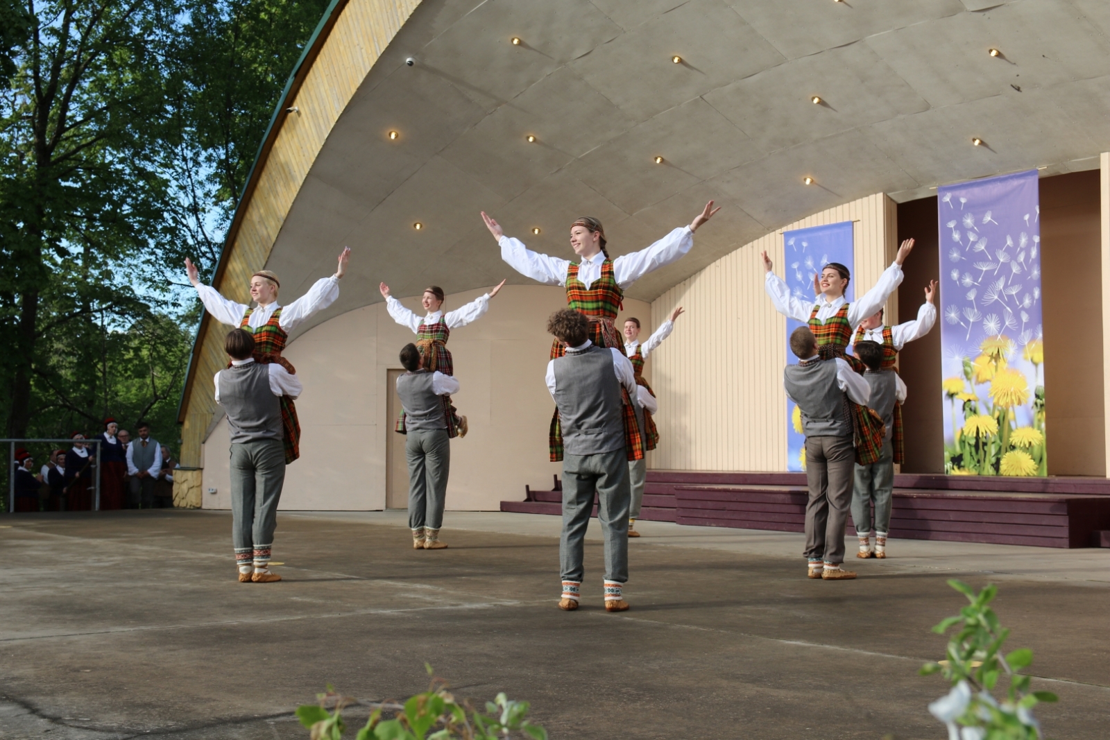 Svētki “Pieneņpūkas lidojumā” Suntažos 28.05.2022. Foto: Andris Linde