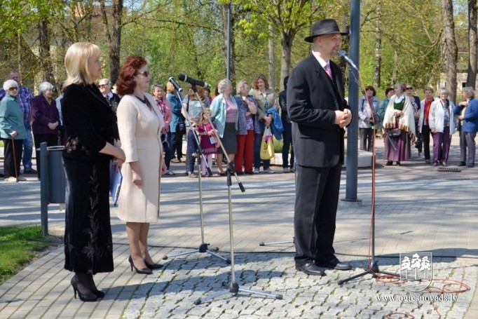 Ogrē svin Latvijas Neatkarības atjaunošanas dienu