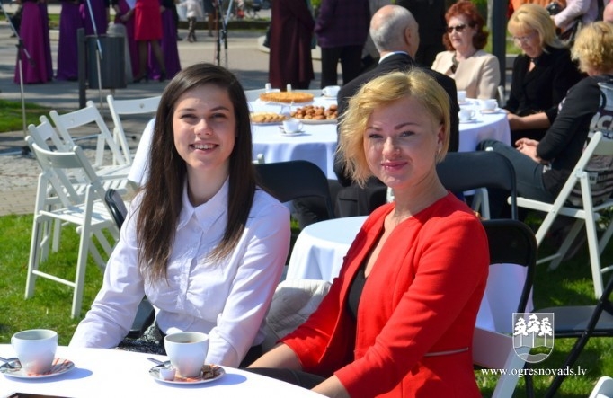 Ogrē svin Latvijas Neatkarības atjaunošanas dienu