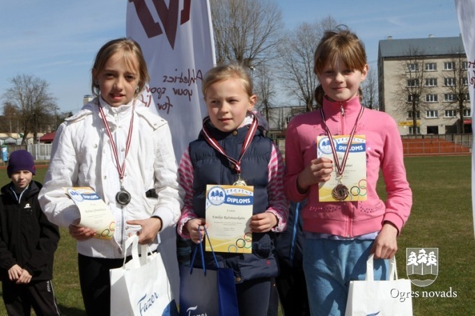 Mūsu soļotājiem uzvaras sacensībās "Aprill – Aprill 2014"