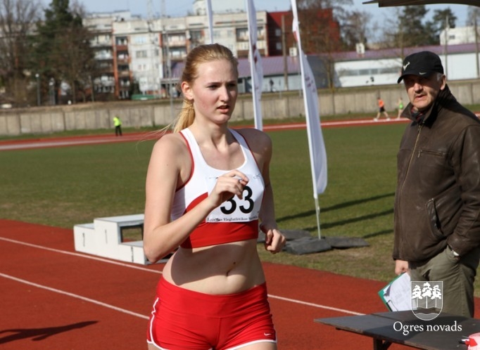Mūsu soļotājiem uzvaras sacensībās "Aprill – Aprill 2014"