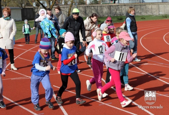 Mūsu soļotājiem uzvaras sacensībās "Aprill – Aprill 2014"