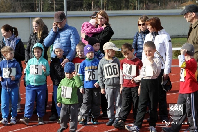 Mūsu soļotājiem uzvaras sacensībās "Aprill – Aprill 2014"