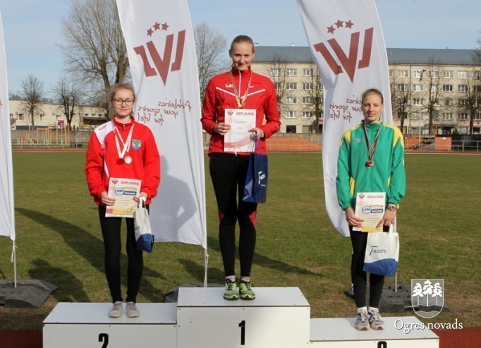 Mūsu soļotājiem uzvaras sacensībās "Aprill – Aprill 2014"