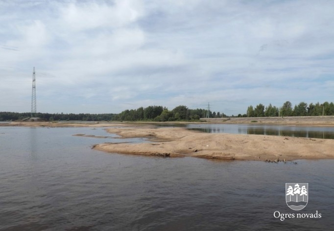 Jālikvidē sanesumi Daugavā