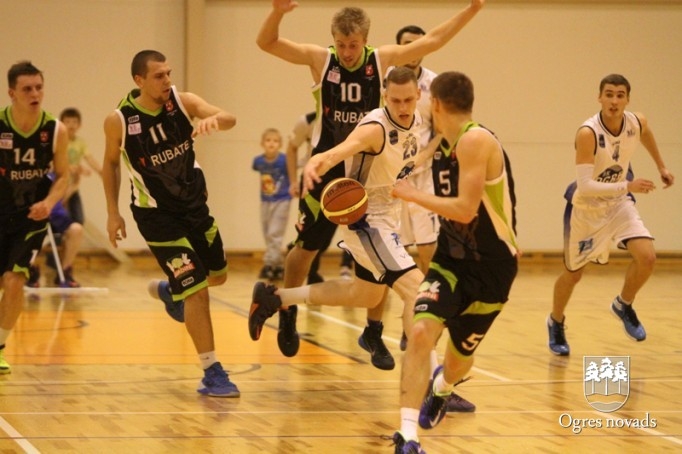 BK "Ogre" rezultatīvā cīņā pieveic bukus