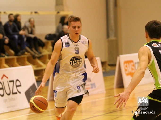 BK "Ogre" rezultatīvā cīņā pieveic bukus