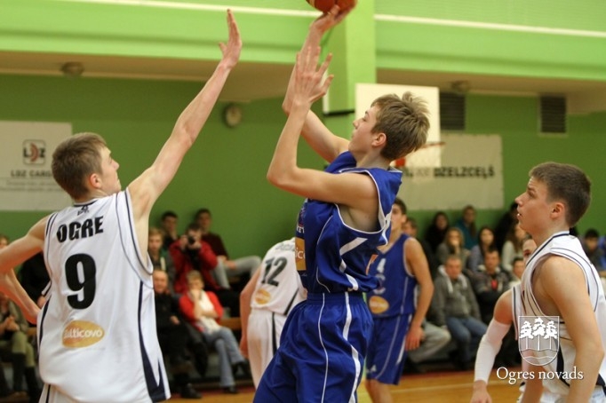 Ogres basketbolistiem bronza starptautiskā turnīrā