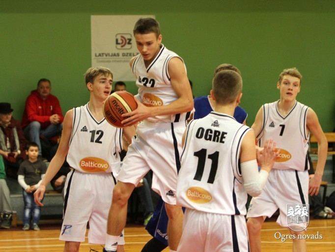 Ogres basketbolistiem bronza starptautiskā turnīrā